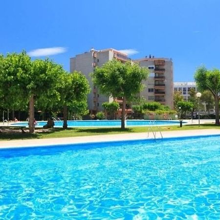Palm Mediterrani Салоу Екстер'єр фото