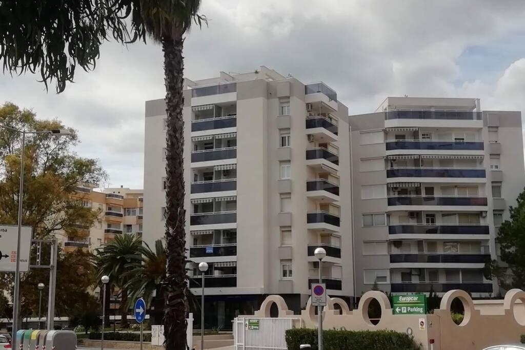 Palm Mediterrani Салоу Екстер'єр фото